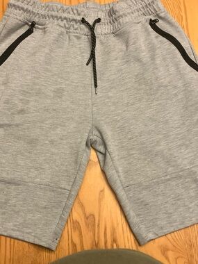 South Pole Men's Grey Athletic Drawstring Shorts with Zip Pockets